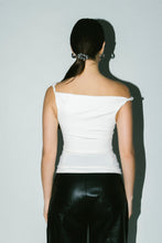 Cargar imagen en el visor de la galería, OUT WITH THE GIRLS - IVORY pre venta